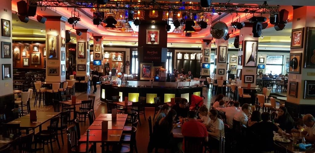 Eleganckie wnętrze restauracji Luntheriuma